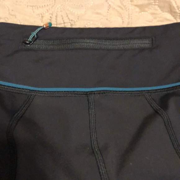 Lululemon Legging - Picture 3 of 8